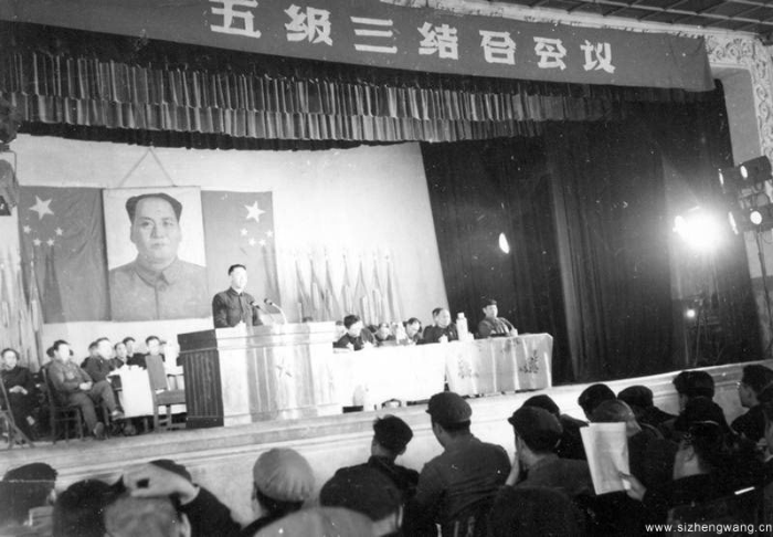 （6）在大慶油田“五級三結(jié)合”會(huì)上，會(huì)戰(zhàn)工委提出“項(xiàng)項(xiàng)工程質(zhì)量全優(yōu)，事事做到規(guī)格化，人人做出事情過得硬”_UUID22350