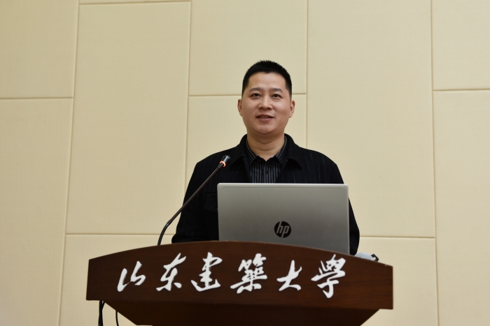 臨沂大學紅色文化與沂蒙精神教研部主任陳三營宣講 臨沂大學紅色文化與沂蒙精神教研部主任陳三營宣講